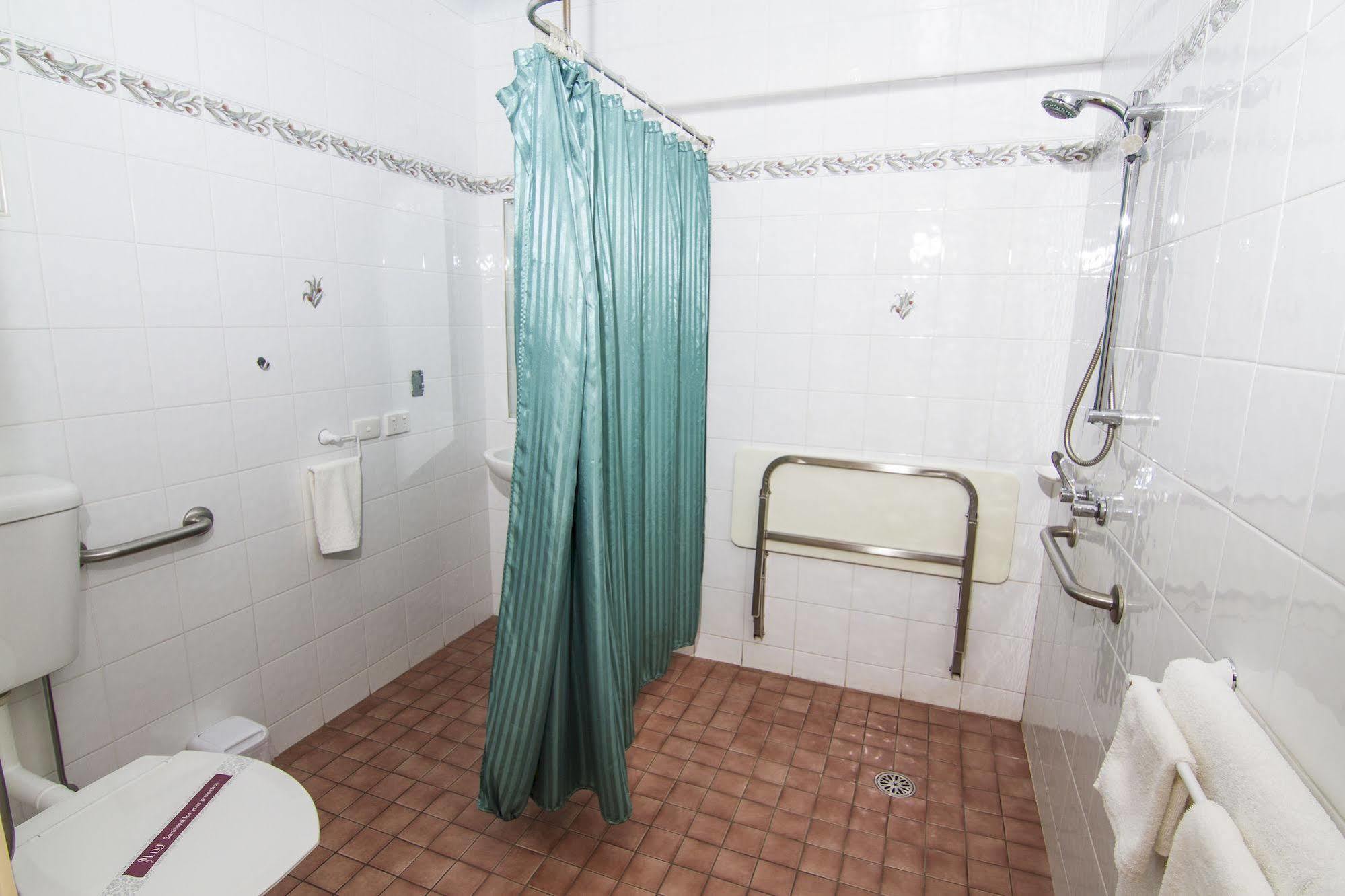 Green Gables Motel Даббо Экстерьер фото